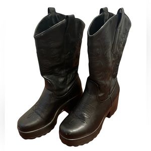 Used Koi Footwear Chunky Western cowboy Boots 🖤